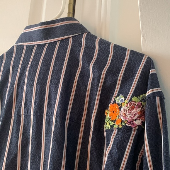 Robert Graham Luxury Casual Men's Shirt Stripe Embroidered XL - Picture 8 of 9